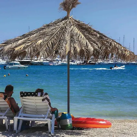 Holiday home Beautiful In Seget Donji Trogir