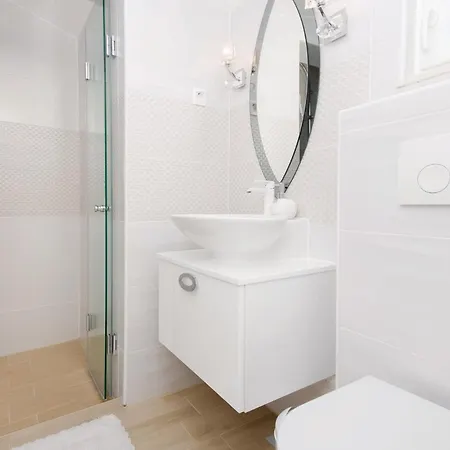 Tatil Evi Cozy In Seget Donji With Jacuzzi *