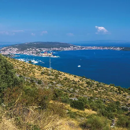 Tatil Evi Beautiful In Seget Donji *